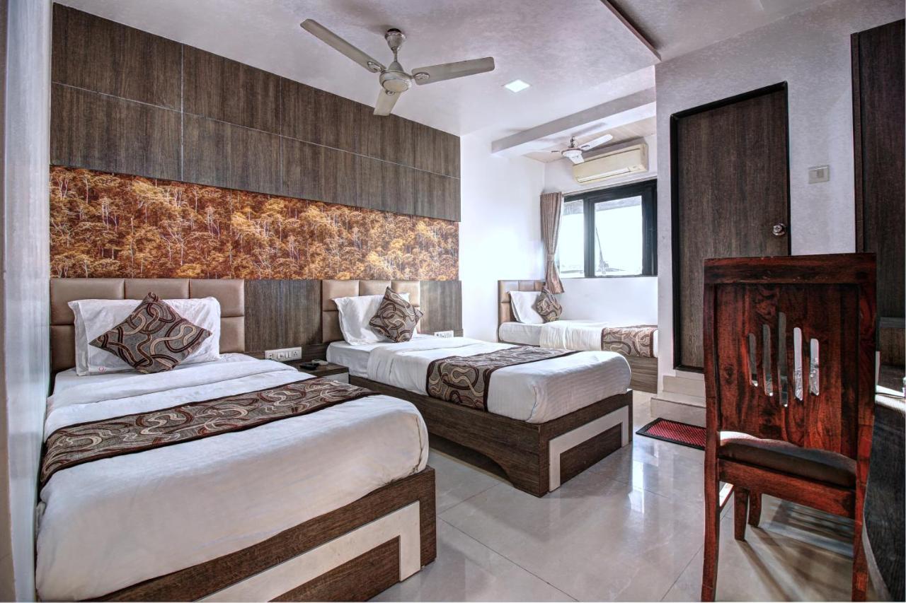Hotel City View Navi Mumbai Buitenkant foto