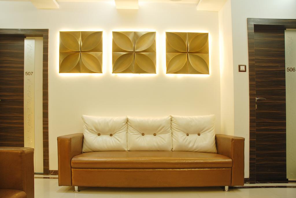 Hotel City View Navi Mumbai Buitenkant foto
